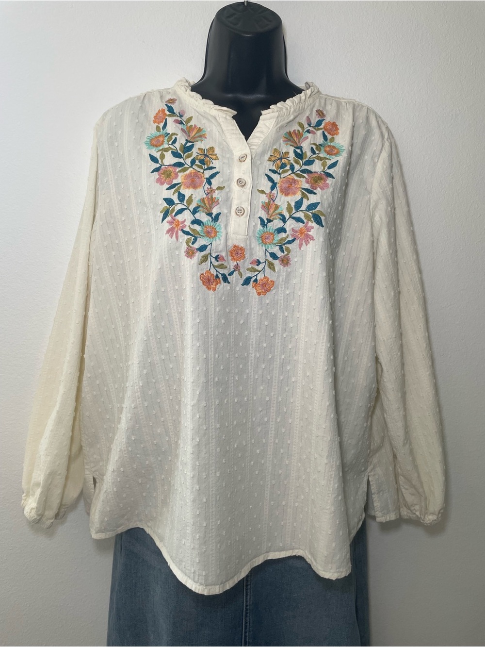 Women’s L Ivory Floral Embroidered Cotton Blouse Boho Ruffle Tunic Top - Picture 2 of 8